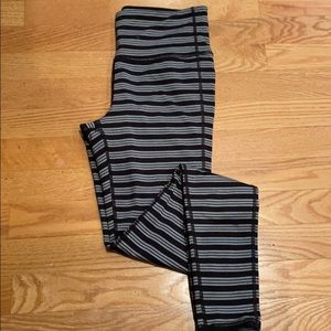 Athleta Black/gray striped leggings
